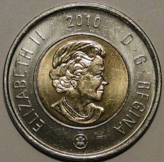 Rare Canada 2010 $2 Dollar Regular 