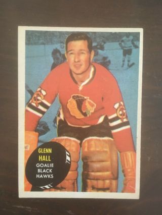 1961 - 62 Topps 32 Glenn Hall - Chicago Blackhawks - Rare & Vintage