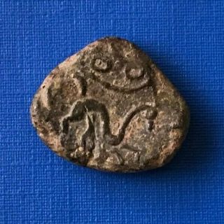 Very Rare Ancient Celtic Uncertain Bronze Coin 1st Century Bc - P577