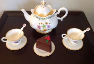 Disney Store Sofia The First Deluxe Talking Tea Party Set Tea For 2 Rare