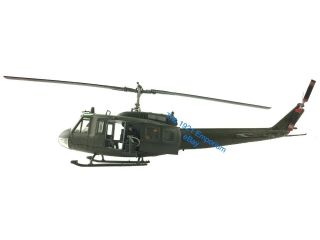 Rare 1:48 Unimax Toys Forces Of Valor Vietnam Us Army Huey Uh - 1d Helicopter