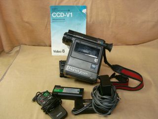 Sony Video 8 Handy Cam Ccd - V1 World Wide Standard.  Rare