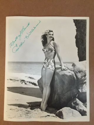 Esther Williams Rare Very Early Autographed 8/10 Pin - Up Photo 