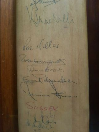 1940 ' S SIGNED CRICKET BAT VERY RARE,  WORCESTER,  YORKSHIRE,  SUSSEX ECT 3