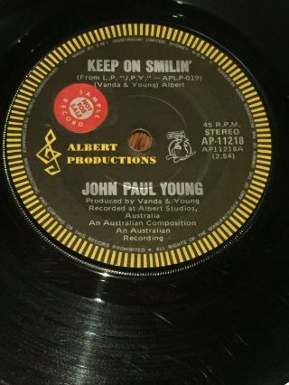 John Paul Young - Keep On Smilin 