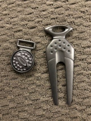 Vintage Rare Oakley Authentic Metal Golf Divot Tool And Magnetic Ball Marker