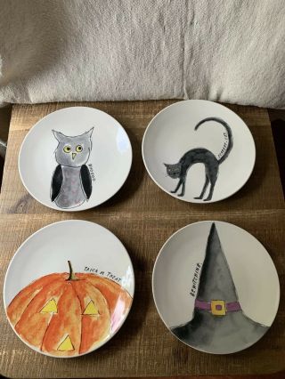Rare Rae Dunn Halloween Round Plates