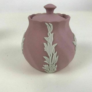 Rare Wedgwood Small Pink Jasperware Floral Mustard Pot 5