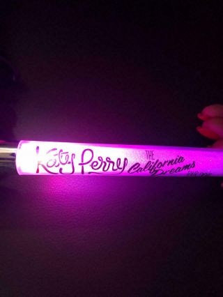 Katy Perry The California Dreams Tour 2011 Luminous Wand (lantern) Very Rare