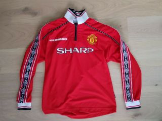 Manchester United No.  11 Giggs Football Jersey Size L / Xl Authentic And Rare