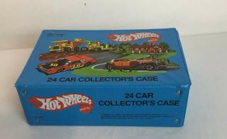 Mattel Rare Hot Wheels 1980 24 Car Collectors Case 8227 8