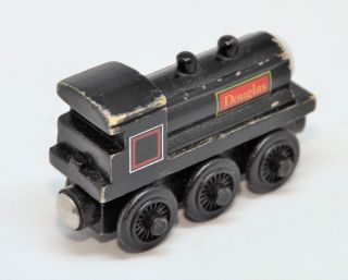 DOUGLAS (2001) / Rare retired THOMAS wooden train / HOT 3