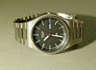 Rare Vintage Mens Seiko Silver And Black Face Quartz Watch 8223 6049 Functioning