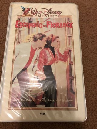 Disney - Escapade In Florence Vhs (white Clam Shell) Ultra Rare