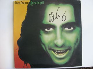 Alice Cooper - Rare Autographed Album - 1976 " Alice Goes To Hell " Lp Hand Signed