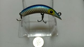 ' LAZY DAZY ' RARE 1950 ' S LURE,  GRAY SCALE,  2 IN.  BLUE TOP,  PROPERLY MARKED,  EXC. 4