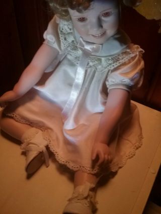 Haunted,  rare,  Shirley Temple Doll 3