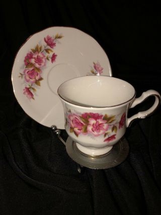 Queen Anne Bone China Tea Cup And Saucer Set Pink Flowers England Vtg Rare