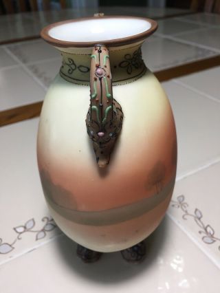 RARE ANTIQUE NIPPON FOOTED HAND PAINTED BEADED MORIAGE HANDLED VASE/URN 4
