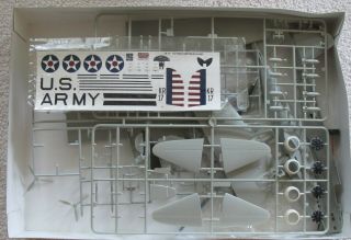 B - 17C rare early version,  1941.  unique.  1/72.  started wih a few sub - assys 3