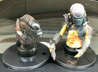 Aliens Vs.  Predator 2 Requiem Movie Topper Figure Cup From Theater Rare Avp 2007