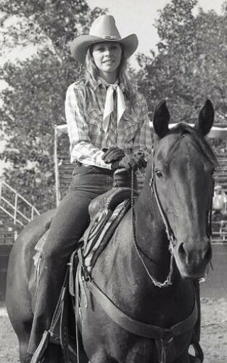 Lindsay Wagner Smiling On Horse The Bionic Woman Rare 1977 Nbc Tv Photo Negative