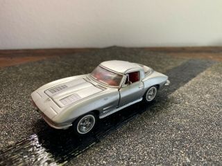 Franklin 1963 Corvette.  1:43.  Rare Sub Set Precision Models Die Cast