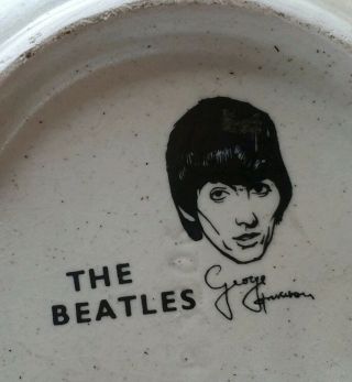 Extremely rare one - off prototype? vintage Beatles signature ' Yeah ' large teapot 8