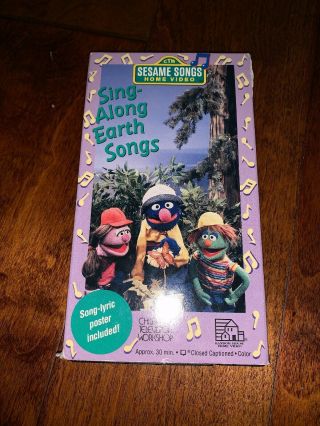 Sesame Street - Sing Along Earth Songs (vhs 1993) Rare