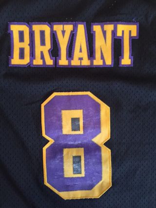 Nike Kobe Bryant Los Angeles Lakers 8 black retro swingman jersey M rare LA 4