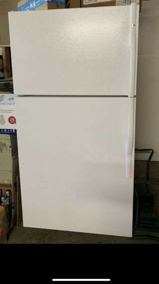 Kenmore Coldspot Refrigerator,  White,  Rarely,  In