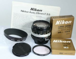 Rare Nikon Nikkor - H Non Ai 28/3.  5 28mm F3.  5 Lens F Mount Hood