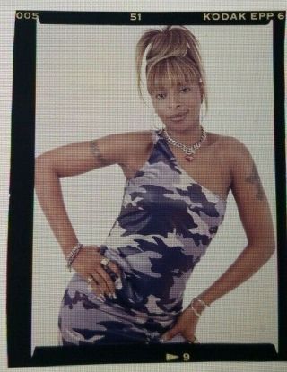 Rare Negative Of " Mary J Blige " The Beginning Of Her Career Cover Photo
