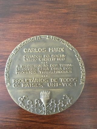antique and rare bronze medal of Karl Marx 3