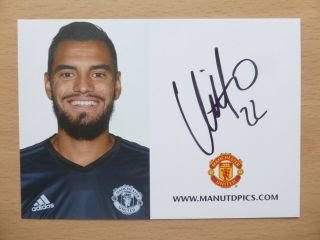 2017 - 18 Sergio Romero Signed Manchester United Club Card - Rare (14324)