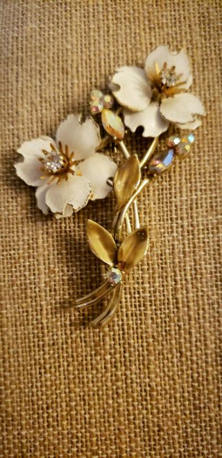 Rare and Vintage 1940 ' s CORO signed long stem flower Brooch 3