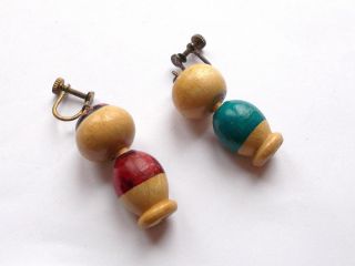 Vintage Art Deco Rare Wooden Hand Painted Figural Chinese Figures Bead Earrings