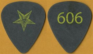 Foo Fighters Dave Grohl Authentic 2005 Tour Studio 606 Rare Band Guitar Pick