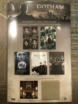 GOTHAM 2019 POSTER WITH EXCLUSIVE WALL TILE FROM THE POLICE STATION – RARE 4