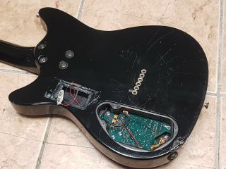 Rare Fender Heartfield RR8 Electric Guitar Project Luthier 5