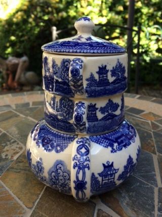 Rare Blue Willow Cosy TeaPot Stacked Teapot Creamer and Sugar Bowl With Lid 4