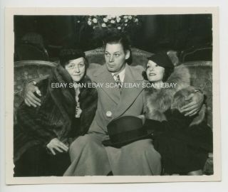 Lupe Velez Johnny Weissmuller And Mom Rare Vintage Candid Photo By J.  B.  Scott