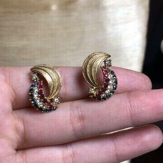 Vtg Old Extremely Rare Earrings Red White Blue Rhinestone Signed Ciner Swoosh