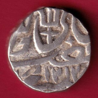 Maratha Conf.  - Shreenagar - One Rupee - Rare Silver Coin Be16