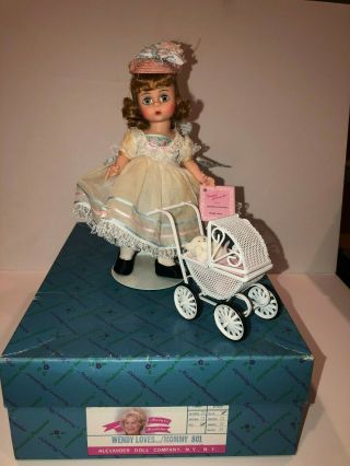 Vintage Madame Alexander Doll Collectible " Wendy Loves.  /mommy " 801,  1990s Rare