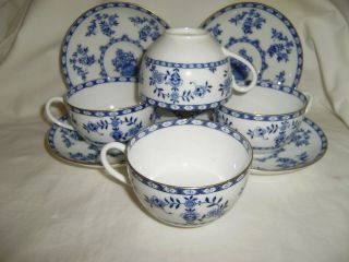 4 Vintage And Rare Royal Doulton E1430 Yorktown Cups & Saucers With Gold Trim