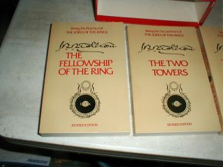 J.  R.  R Tolkien LORD of the RINGS RARE PB Boxed Set & Slipcase 1965 2nd Edition 2