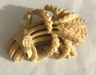 Vintage Art Deco Jewellery Rare Carved Corn Flower Celluloid Brooch Dress Pin 5