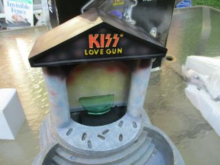 Vintage 2007 Kiss Love Gun Mister Resin Statue Fog Machine with characters RARE 2