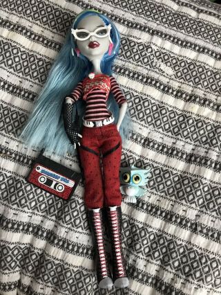 Monster high lagoona blue and ghoulia yelps first wave GUC RARE 5